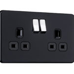 Flat Plate Screwless 2G DP Switched Double Socket